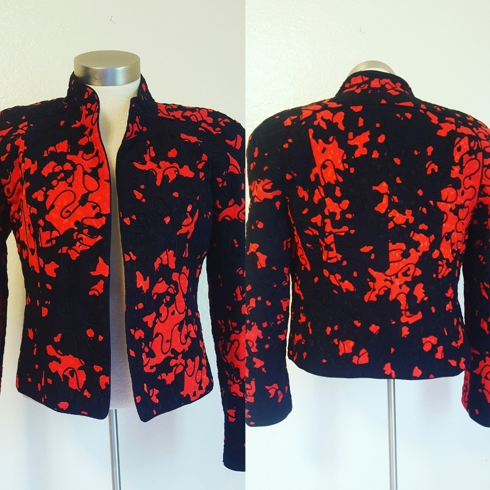 VINTAGE DAVID HAYES silk blazer