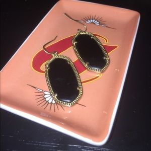 BRAND NEW KENDRA SCOTT EARRINGS