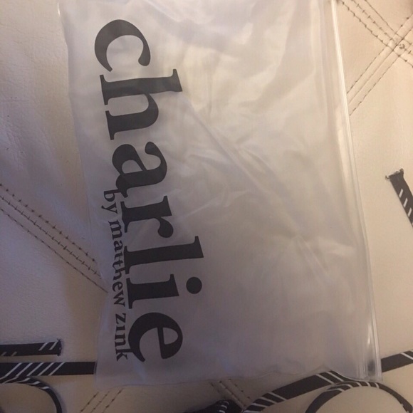 Charlie by Matthew Zink Monokini seen on Rihanna - Picture 4 of 7