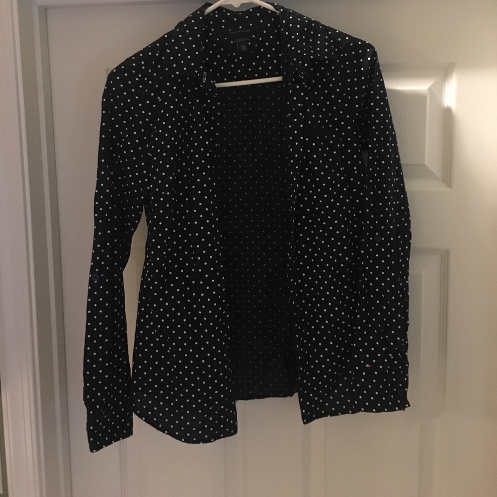 *New* Tommy Hilfiger polka dot button up shirt