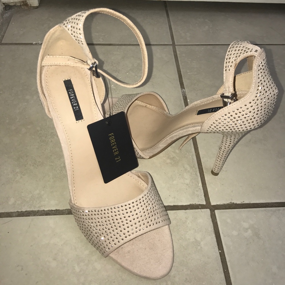 Brand new forever21 heels