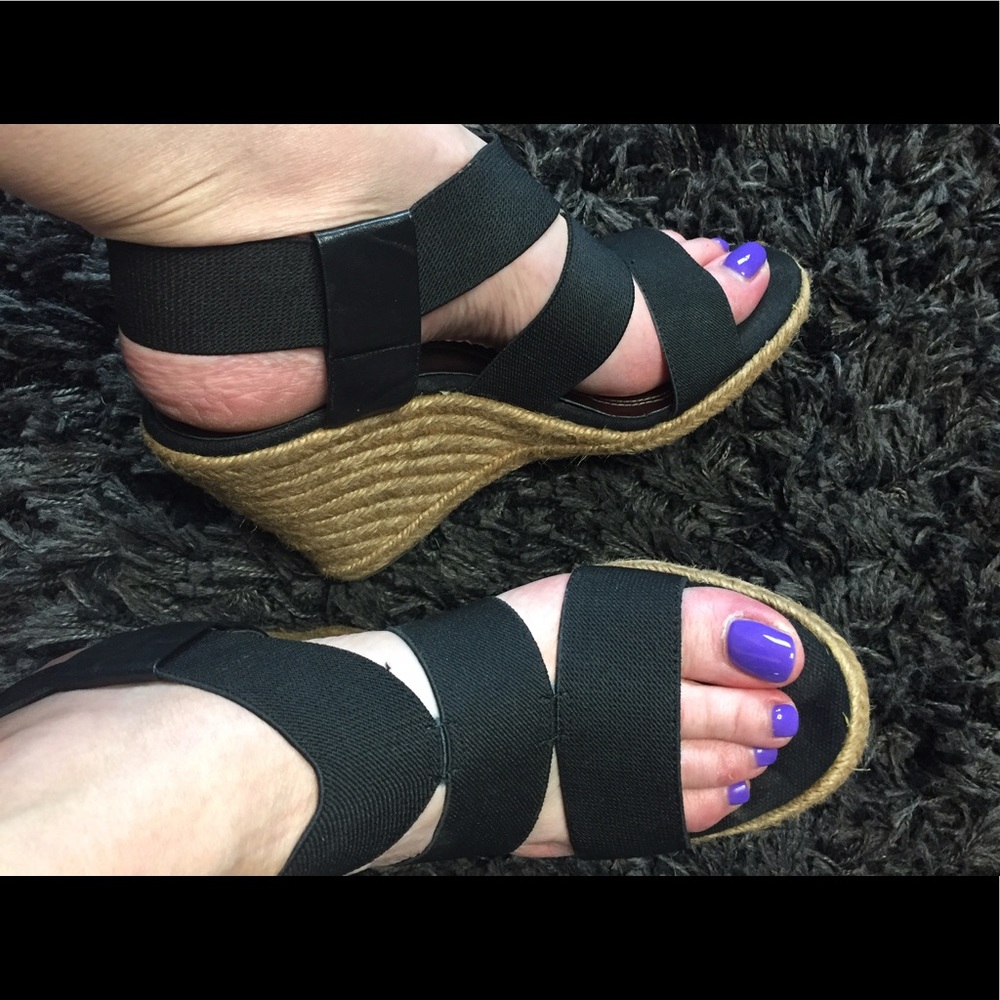 Tahari Espadrilles