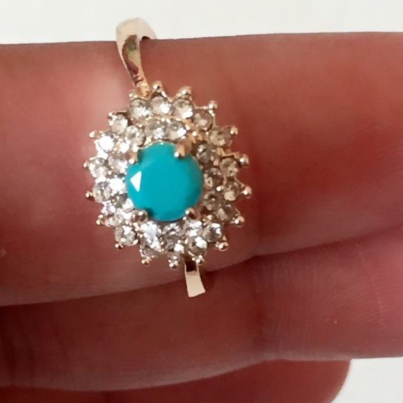 25% off 💍 Turquoise stone Gold and Zircon Ring - Picture 5 of 6