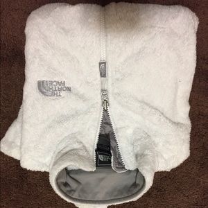 White The North face