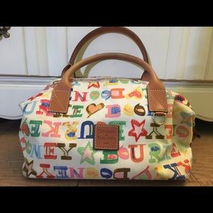 Pocketbook to go with everything!