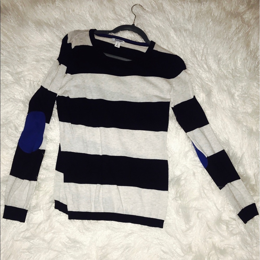 Black & White Knit Long Sleeve Sweater