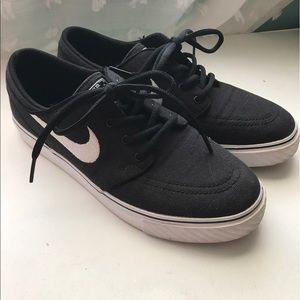 Stefan Janoski NIKE skateboarding Shoe