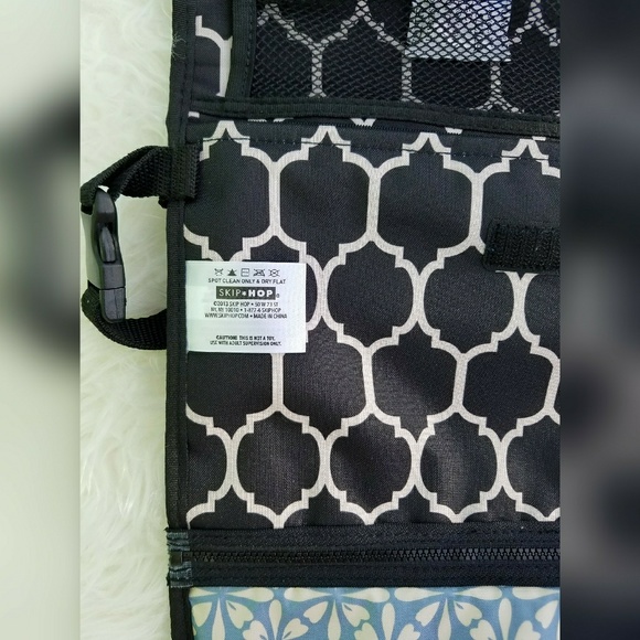 Skip Hop Skip Hop Baby Changing Pad Diaper Carrier Black from 26's