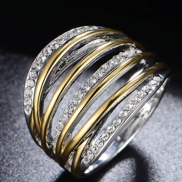 Two Tone Silver & Gold Diamond Ring - Picture 3 of 4