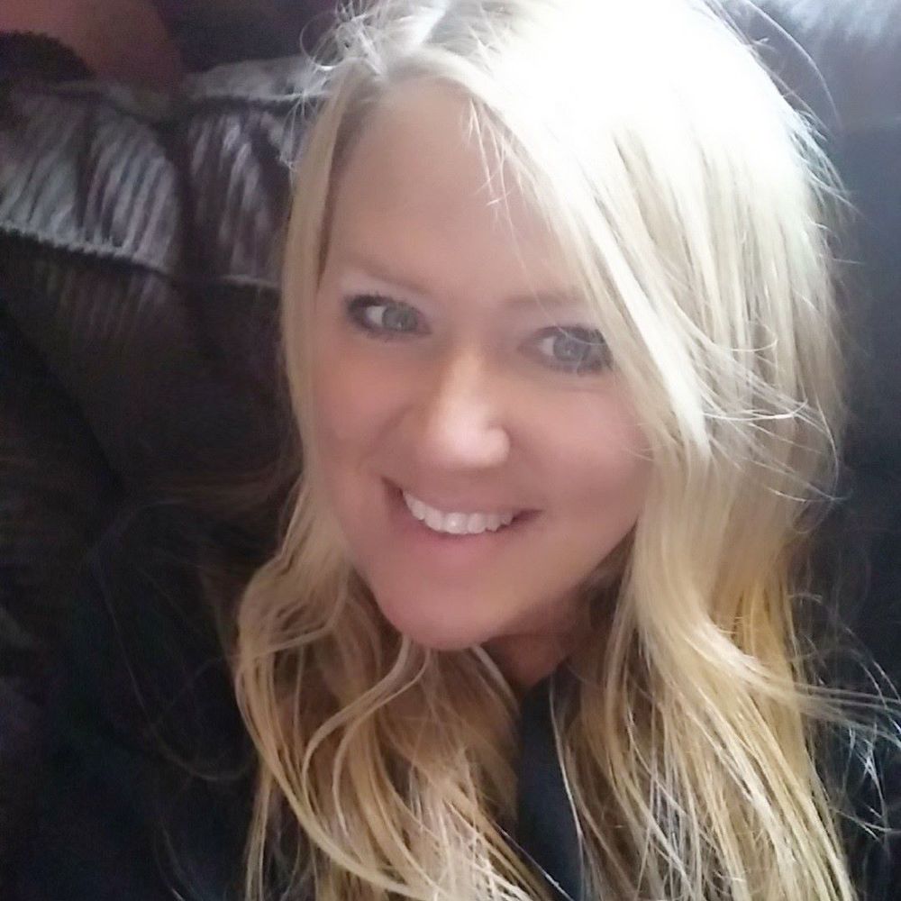 Meet your Posher, Denise