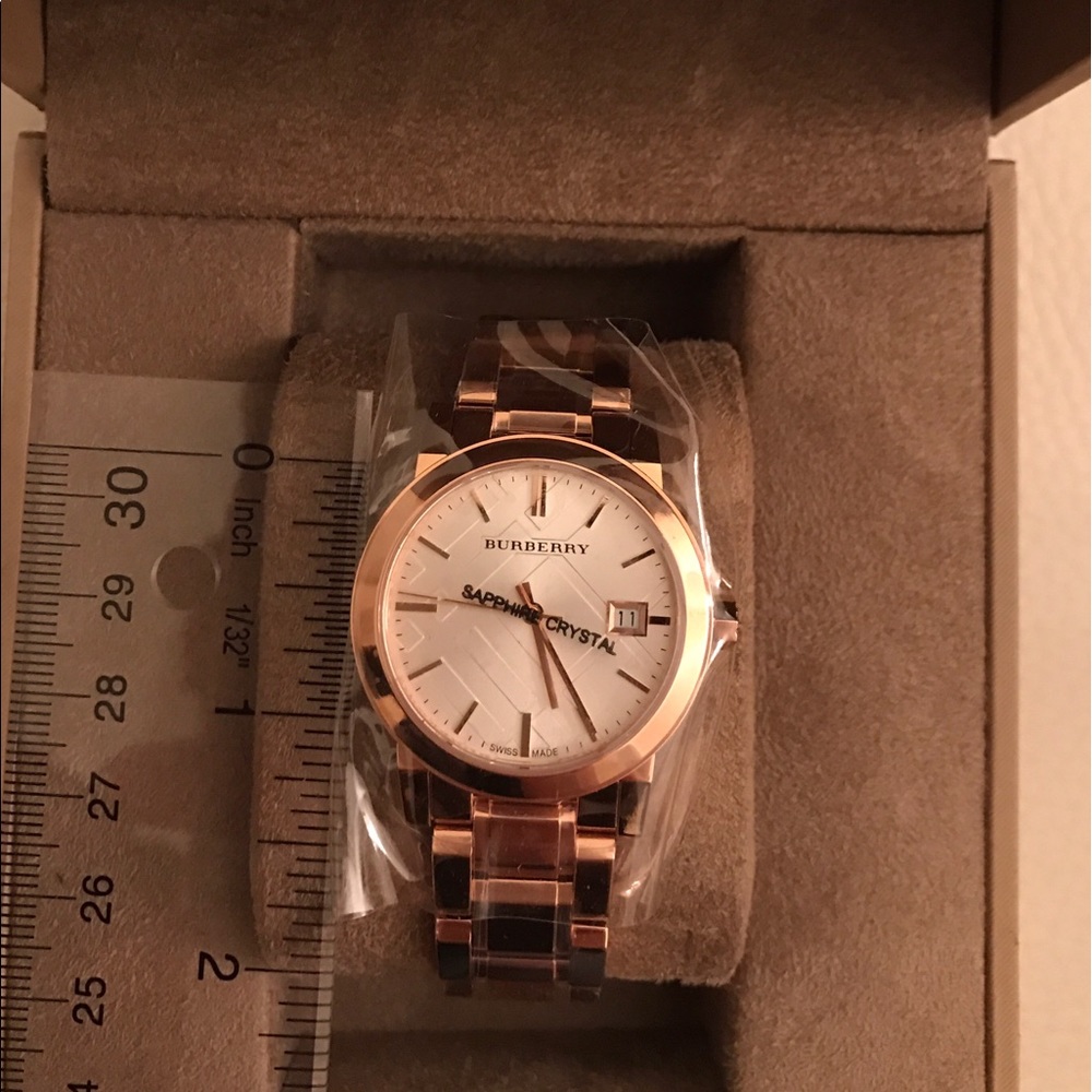 Rose Gold Burberry Watch - Picture 4 of 5
