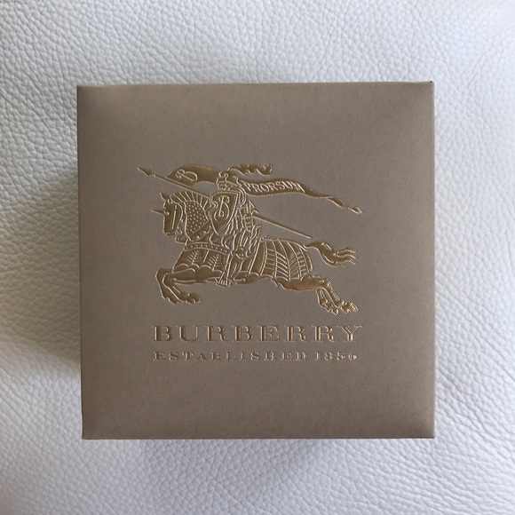 Rose Gold Burberry Watch - Picture 3 of 5