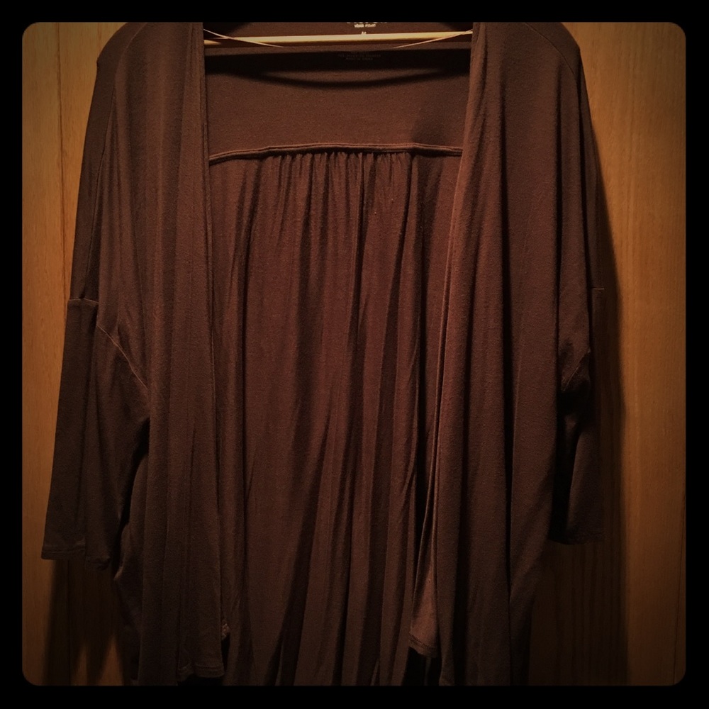 Lightweight brown sweater
