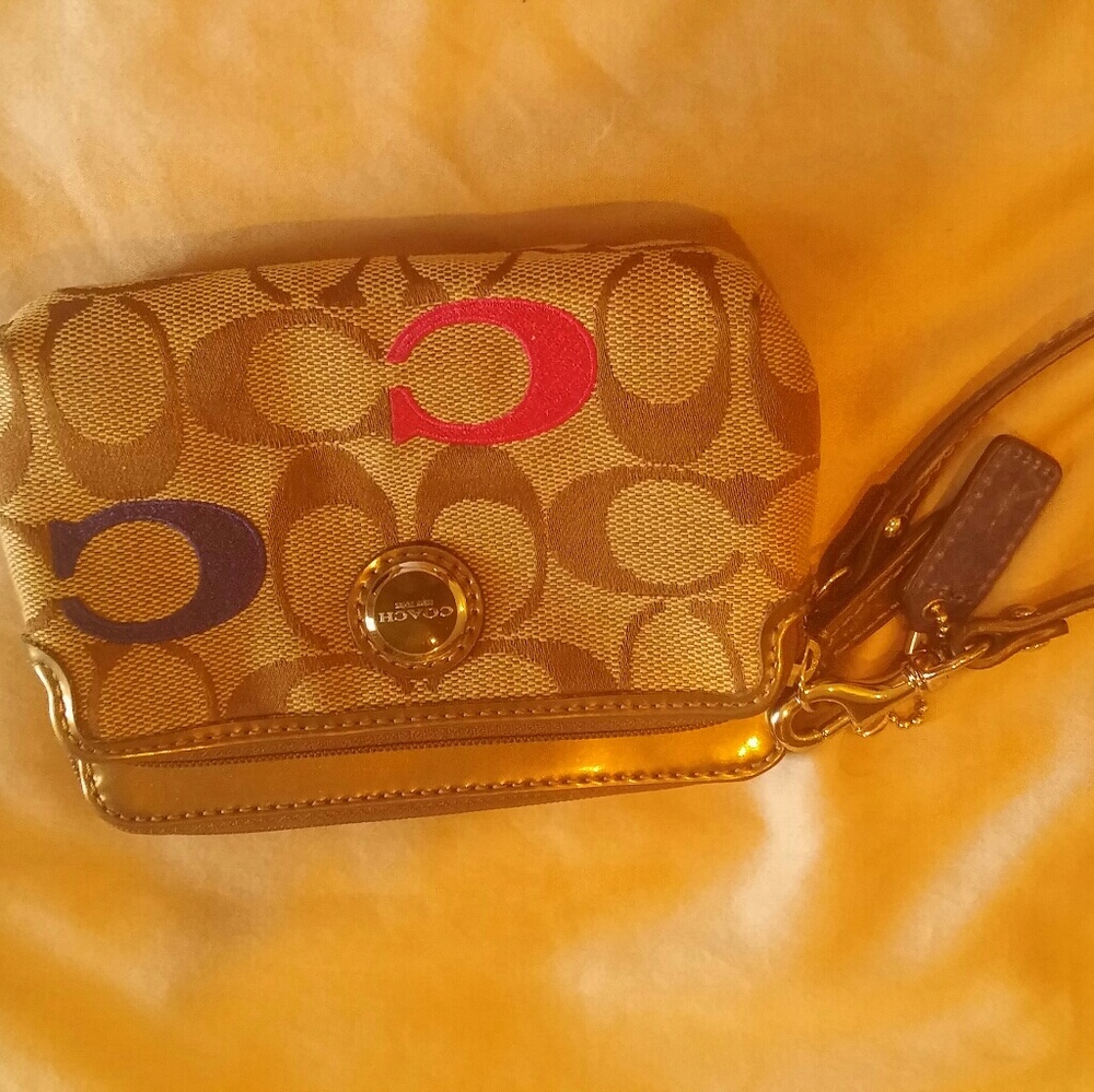Coach wristlet