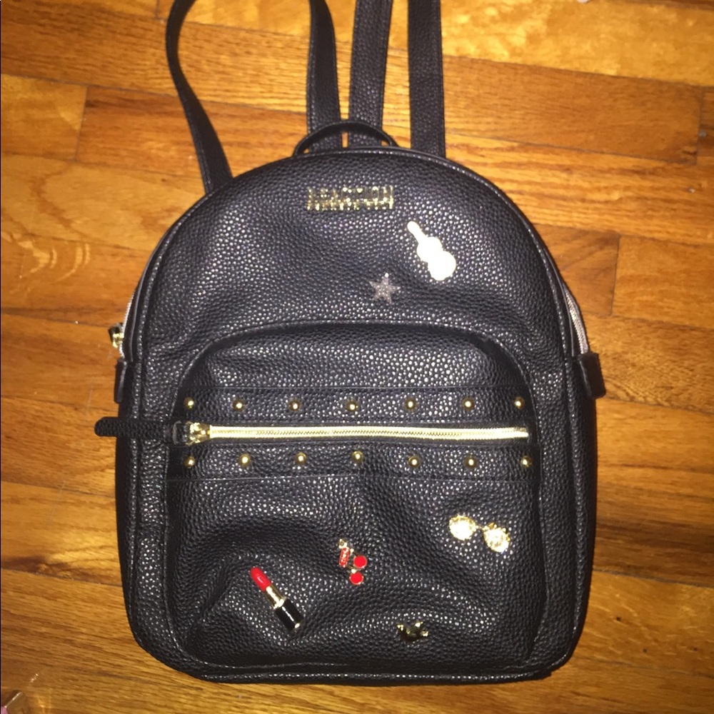 NEW! Kenneth Cole backpack!