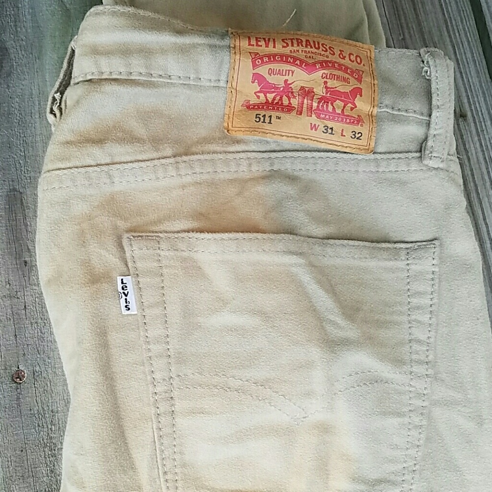 Levi's