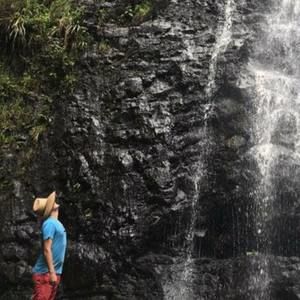 Meet your Posher, Tony