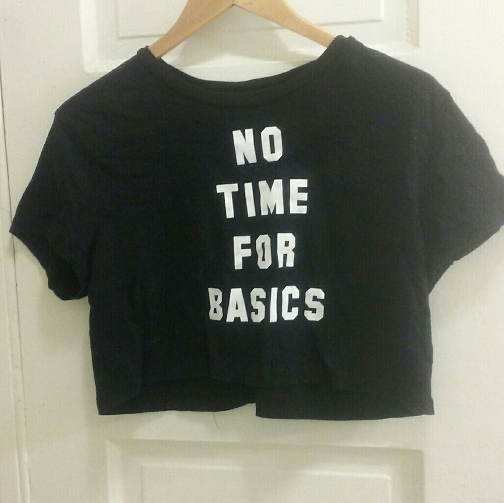 Crop top - Picture 2 of 3