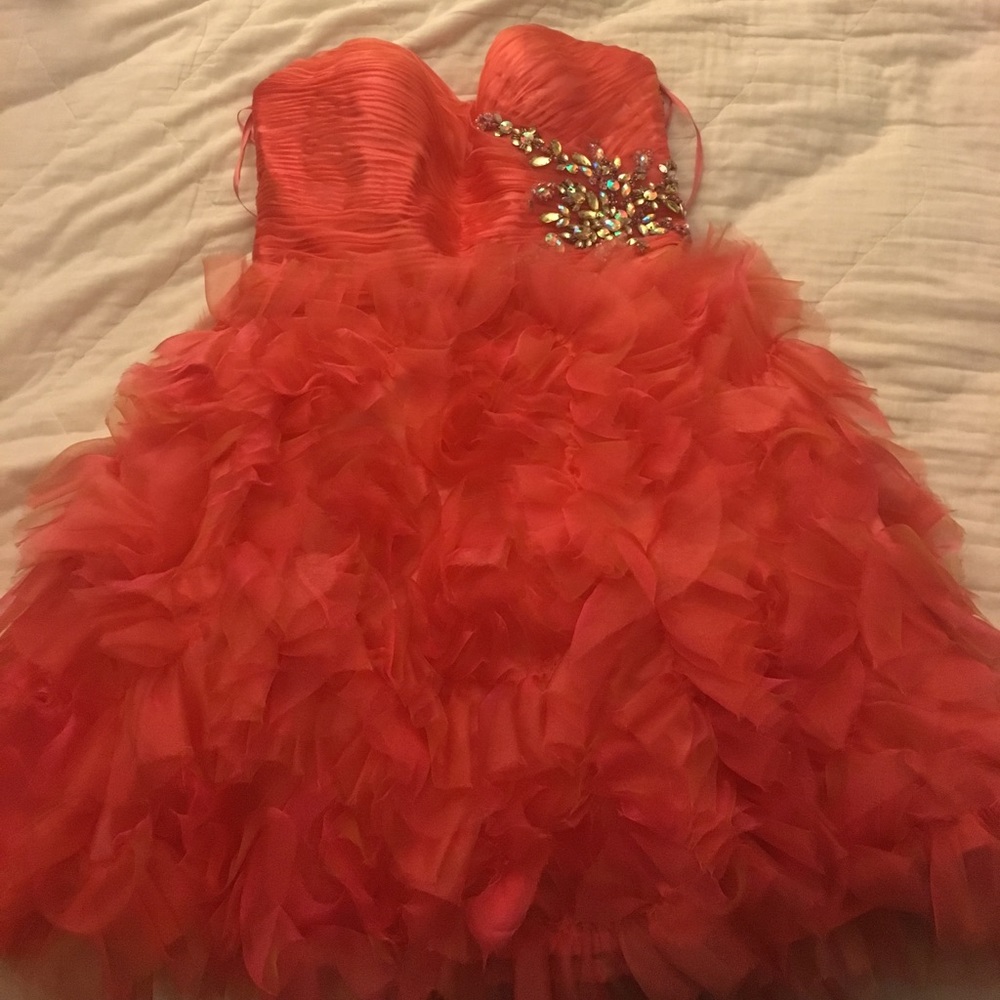 Prom dress never worn before