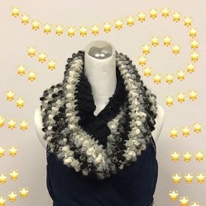 Chunky Knit Infinity Scarf 🌌