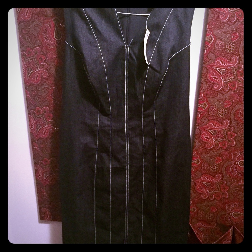 New York and Company Midi Dress