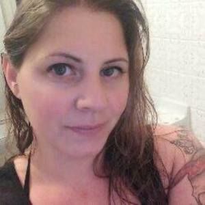 Meet your Posher, Marissa