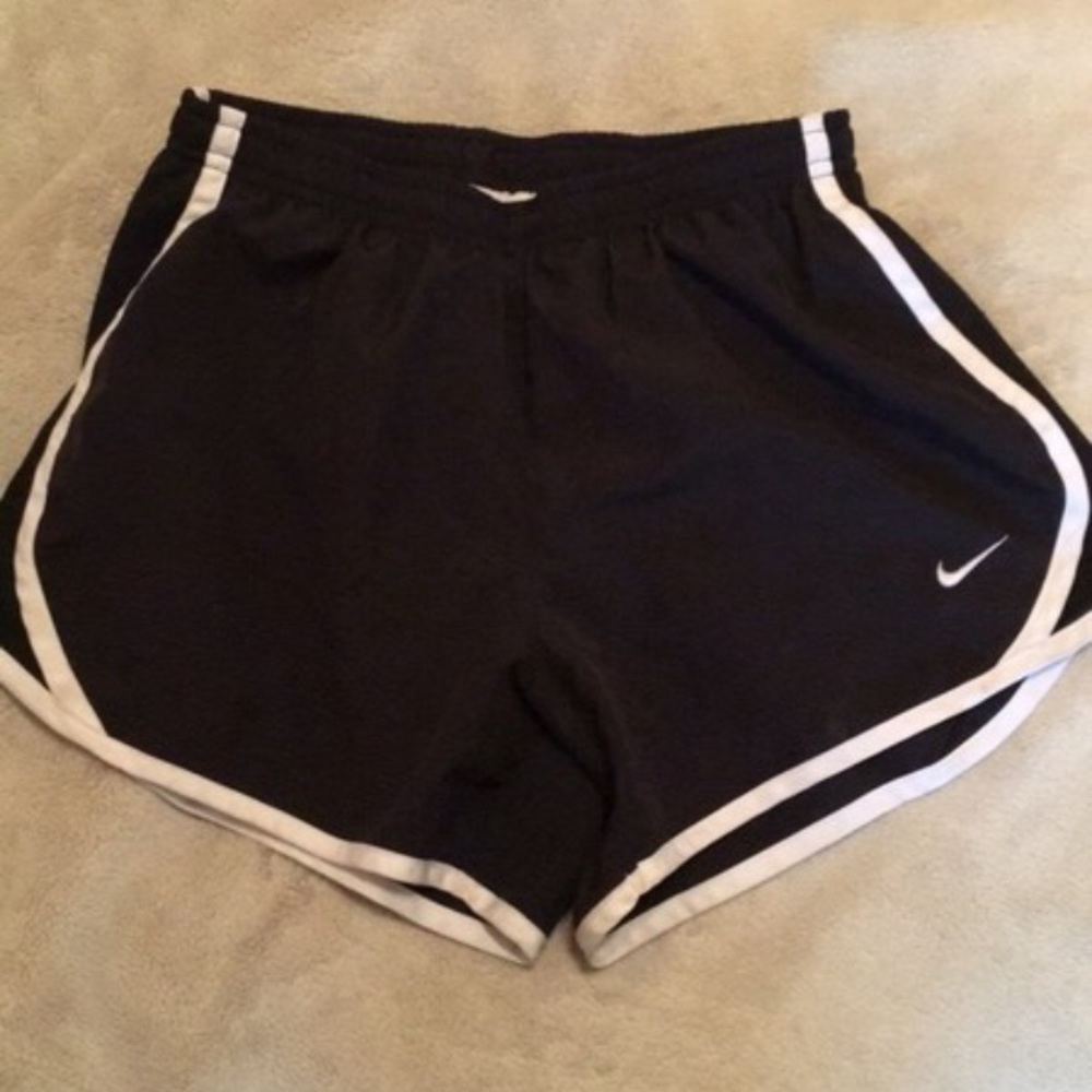 black nike shorts