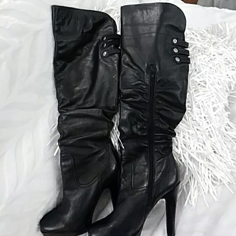 Over the knee beautifully detailed platform 5"