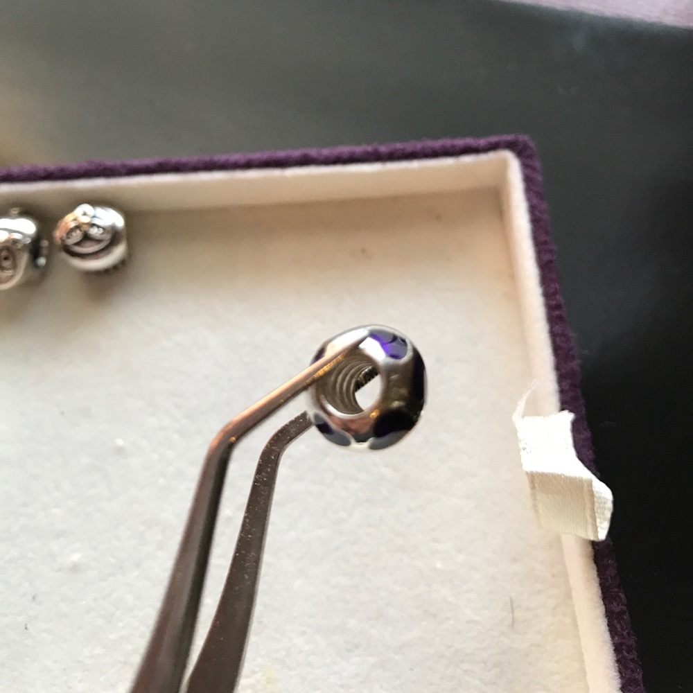 💯 % AUTHENTIC PANDORA, Love You, Violet Enamel