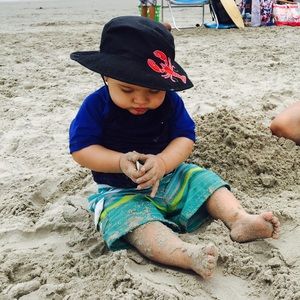 Gymboree wide brim hat