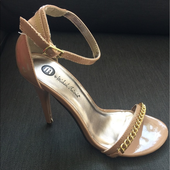 Nude Patent PU single strap with gold chain - Picture 2 of 5