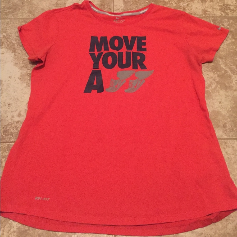 Nike dry fit tee
