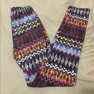 Hot Kiss Leggings