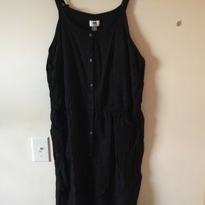 Black jumper dress with fun buttons