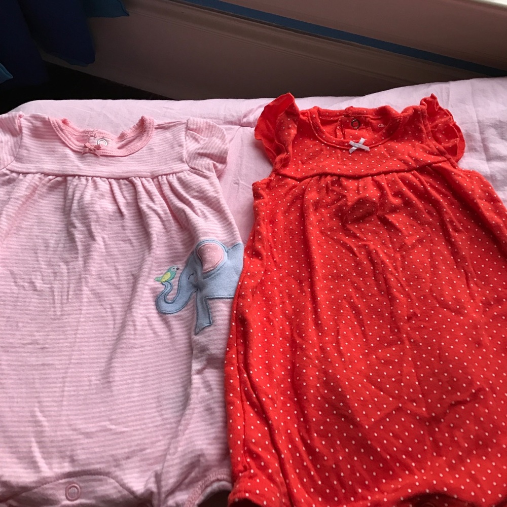 Short sleeve onesies