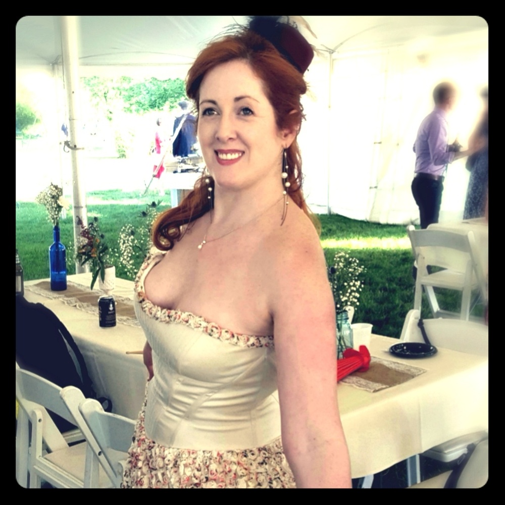 Meet your Posher, Red