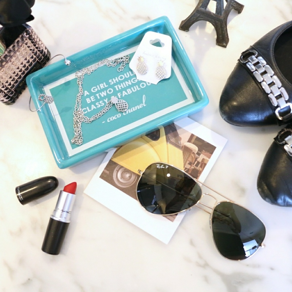 •2 for $15• Pineapple Necklace - Picture 5 of 8