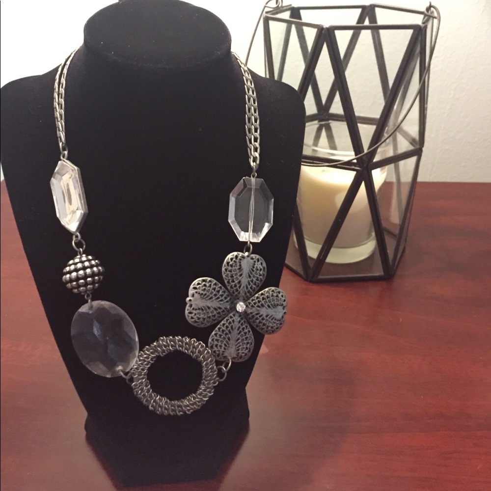 Costume necklace