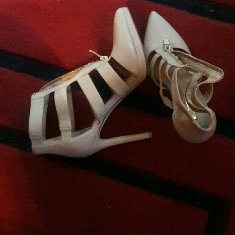 BCBGeneration heels