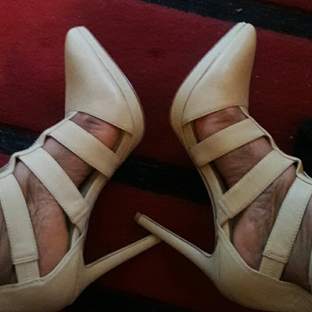 BCBGeneration heels - Picture 5 of 6