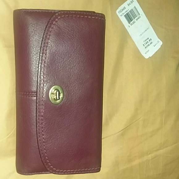 coach wallet - Picture 2 of 3