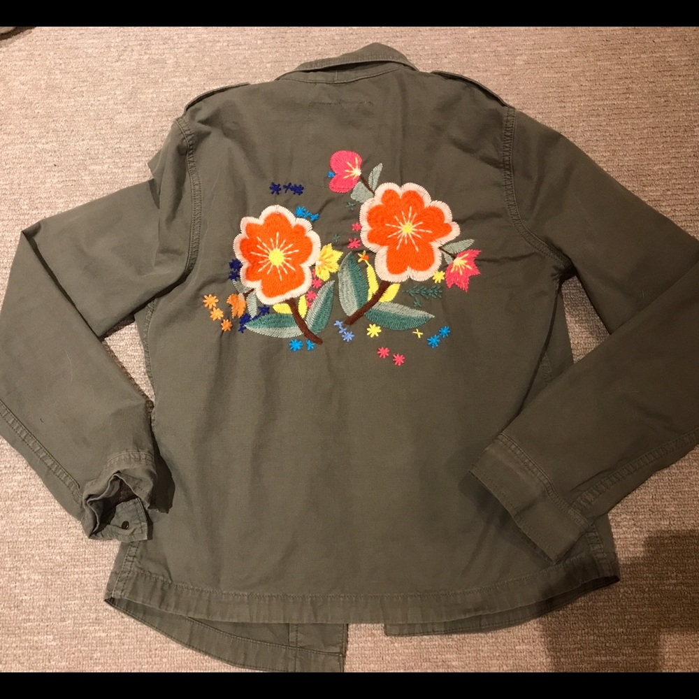Lucky brand embroidered utility jacket M