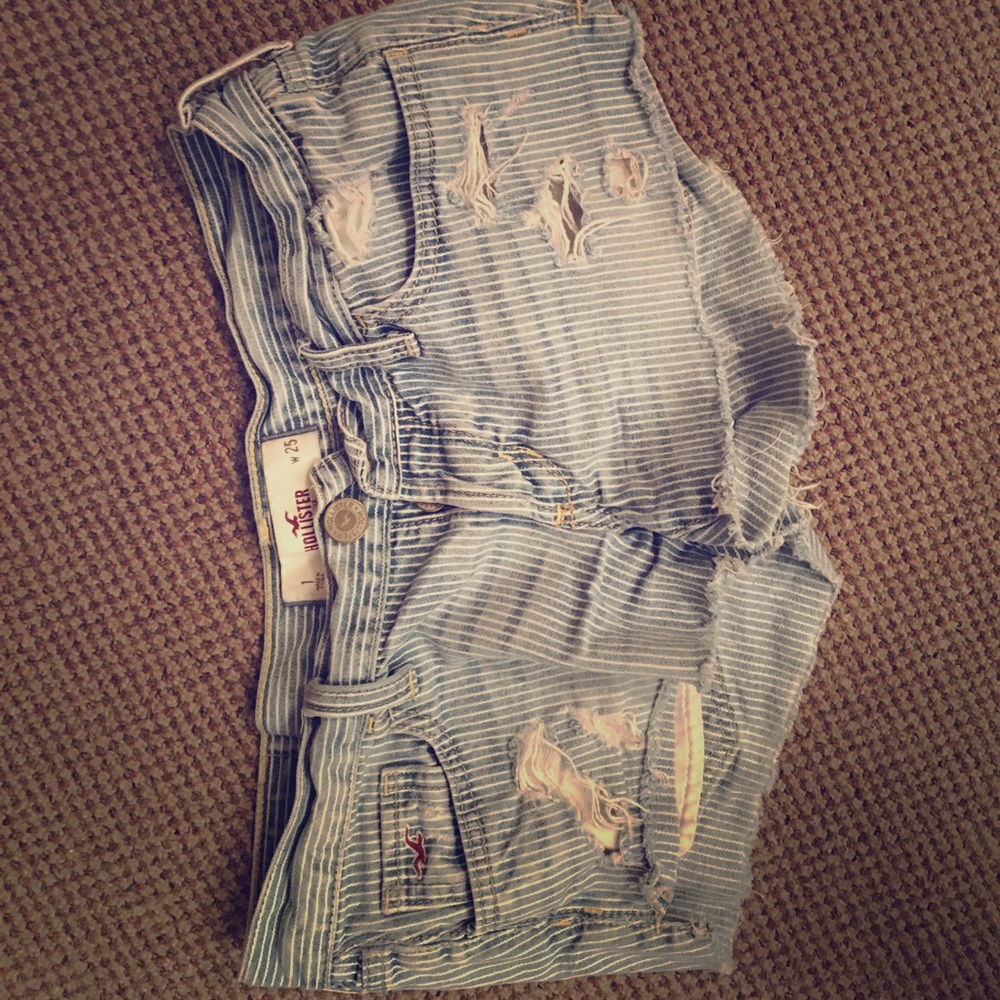 Hollister shorts