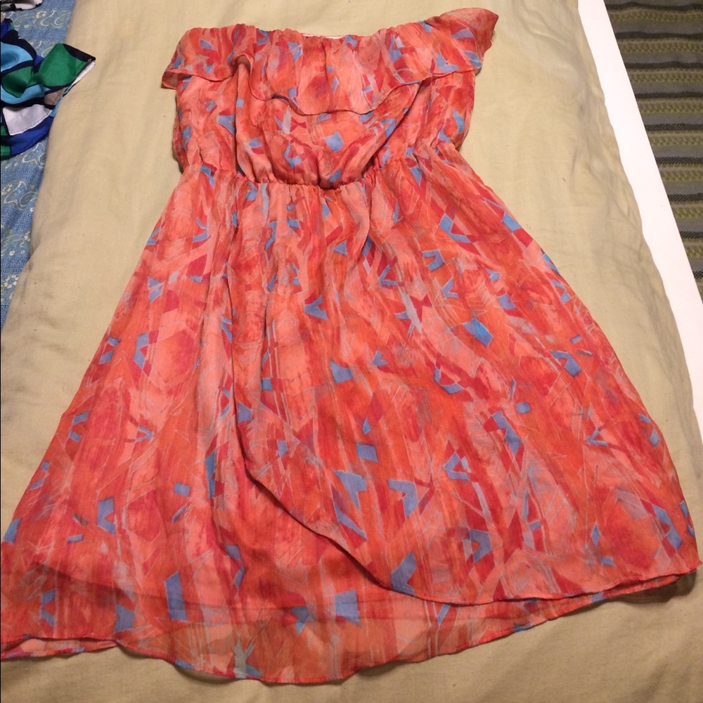 Pink strapless dress from Fabrik