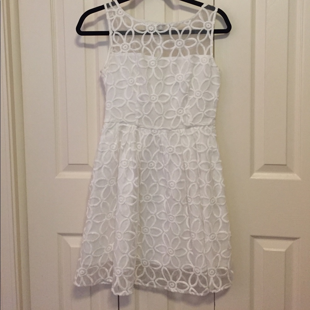 BB Dakota White Lace Dress Size 0
