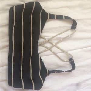 Lululemon sports bra