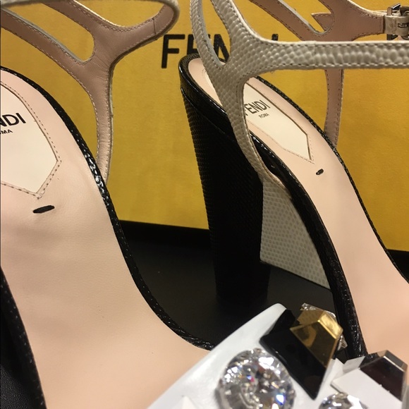 ‼️SOLD - Picture 6 of 8