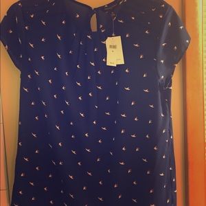 Brand new Banana Republic blouse with tags 🦋