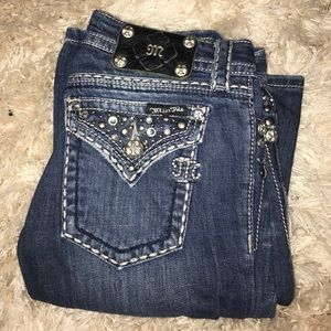 Boot cut buckle jeans size 26