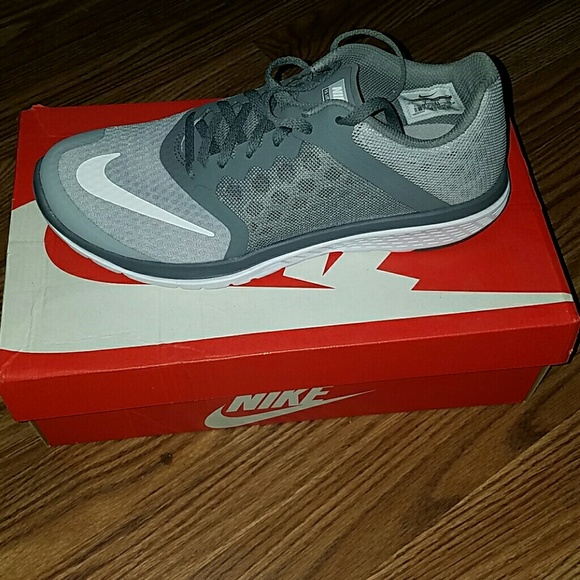 Nike FS Lite run 3